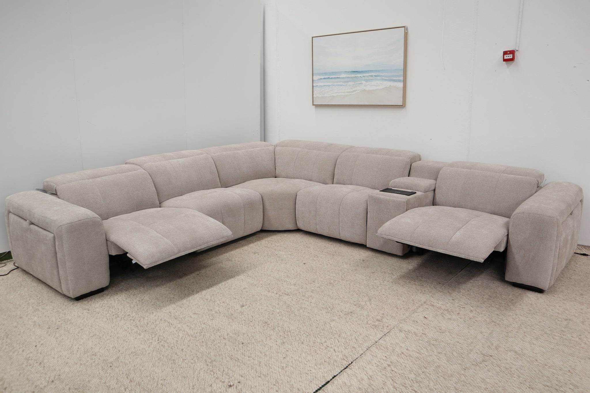 NOAH NATURAL CORNER LOUNGE