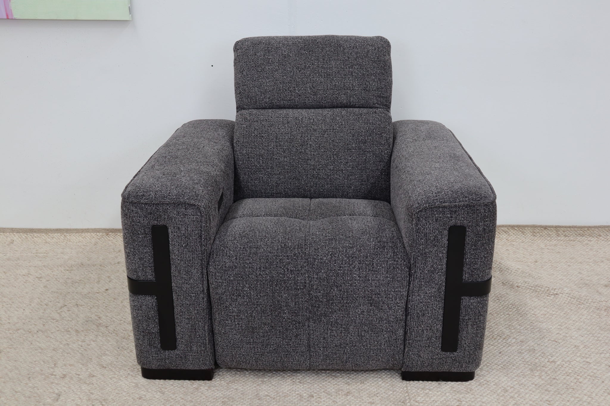 DELTA CHARCOAL FABRIC RECLINER
