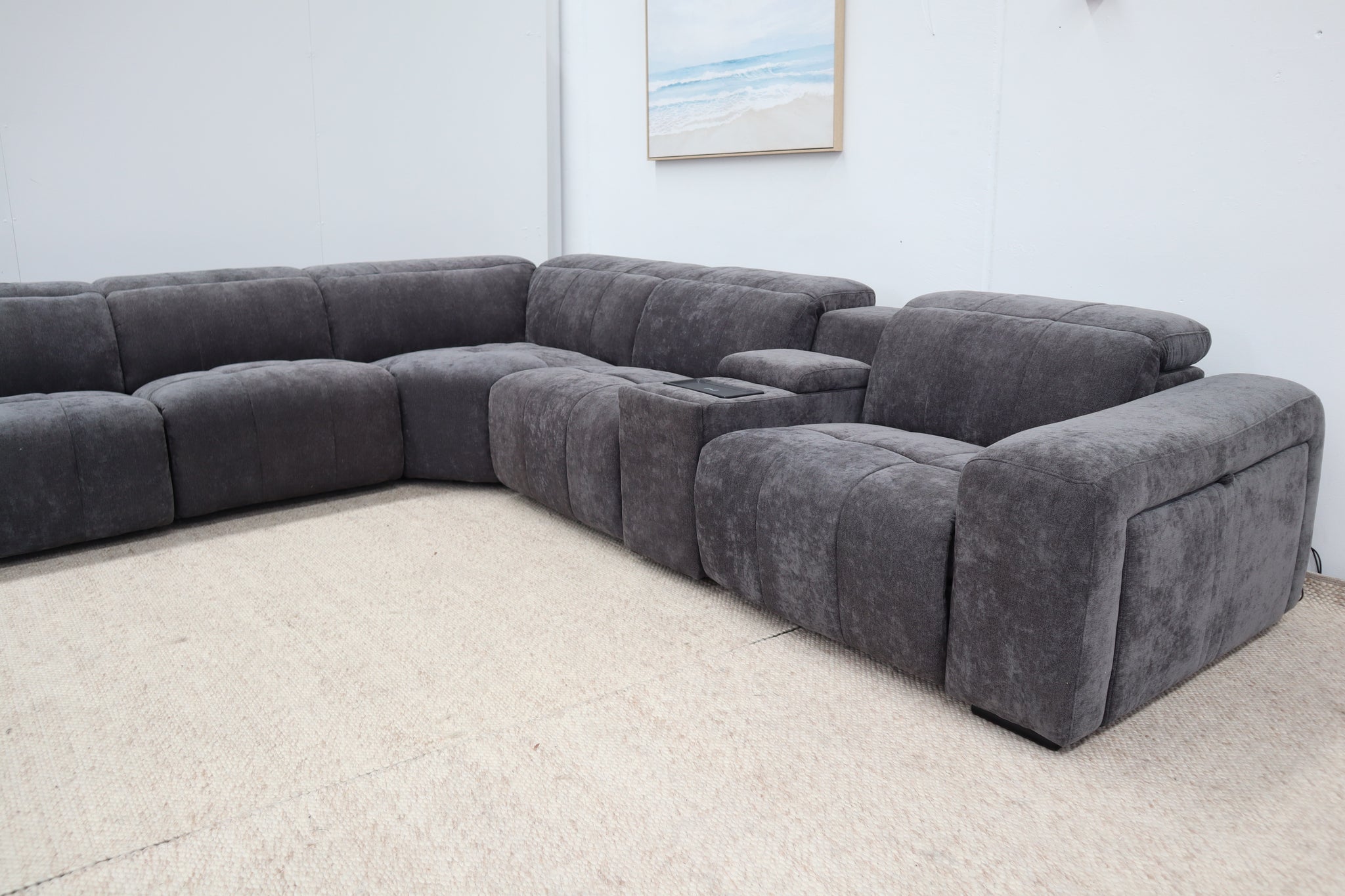 NOAH CHARCOAL CORNER LOUNGE