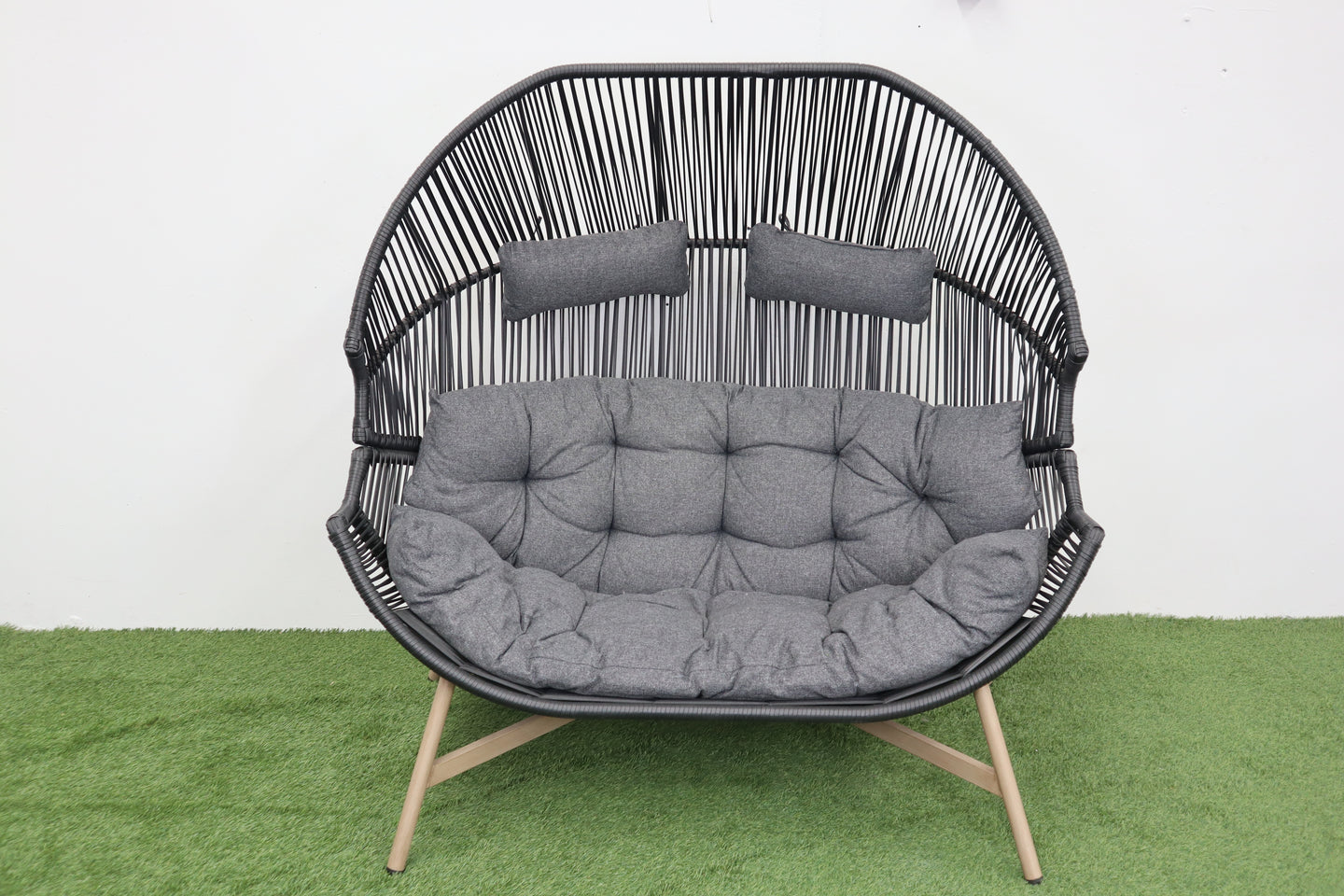 HELSINKI DOUBLE EGG CHAIR