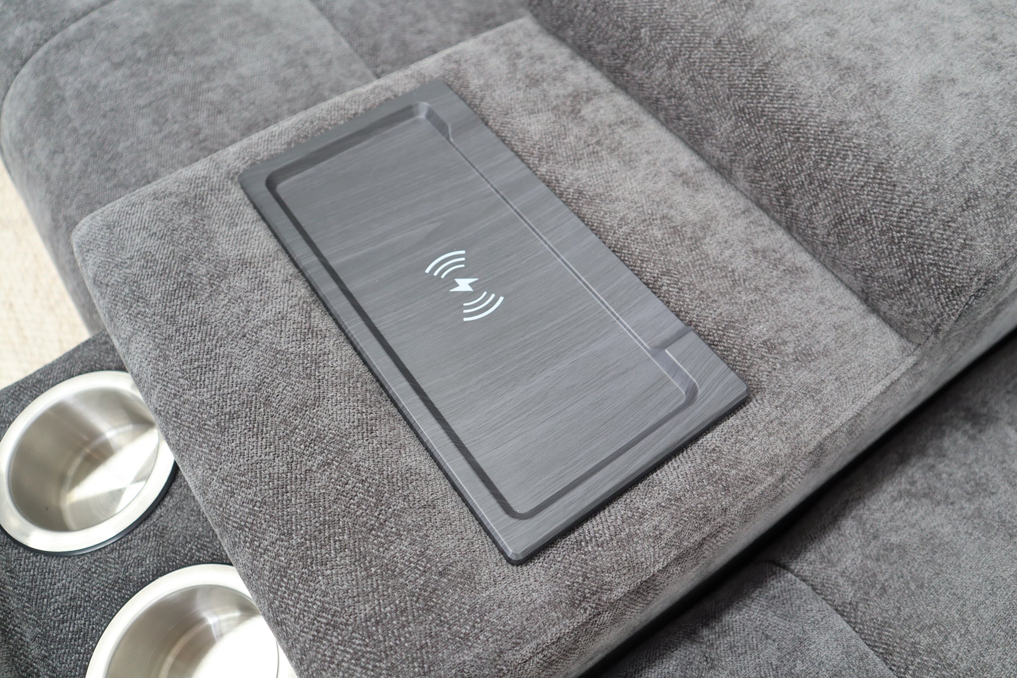 NOAH CHARCOAL CORNER LOUNGE