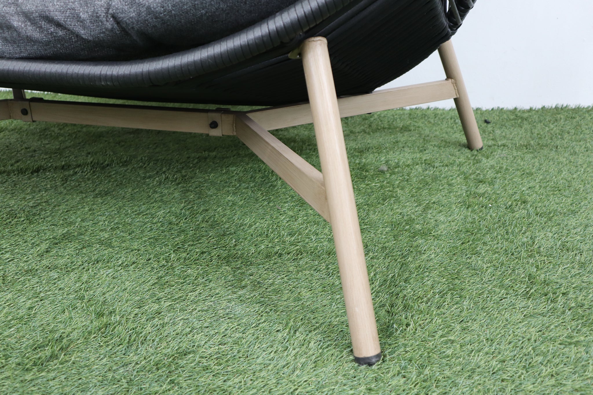 HELSINKI DOUBLE EGG CHAIR