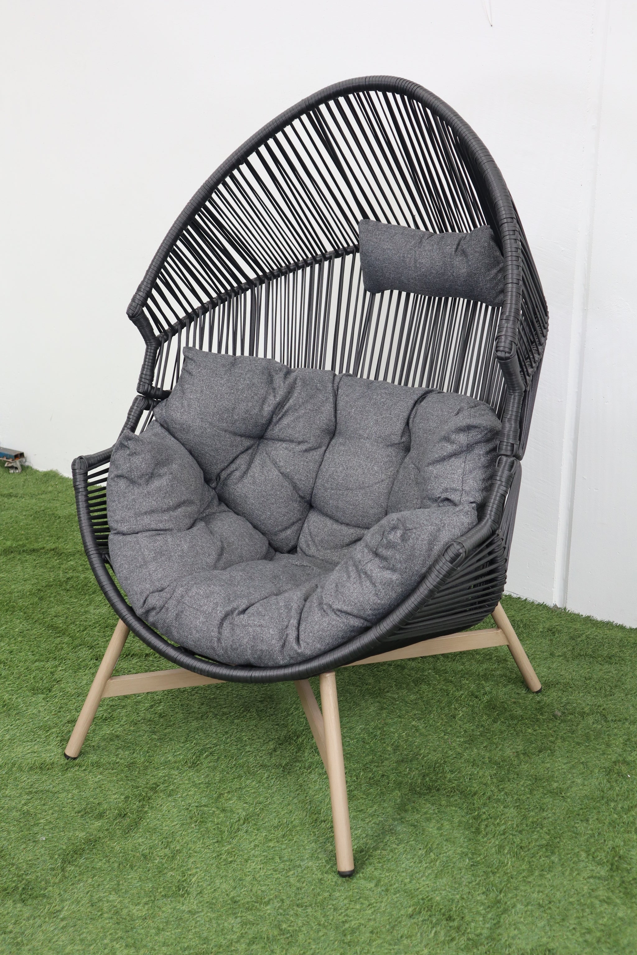 HELSINKI SINGLE EGG CHAIR