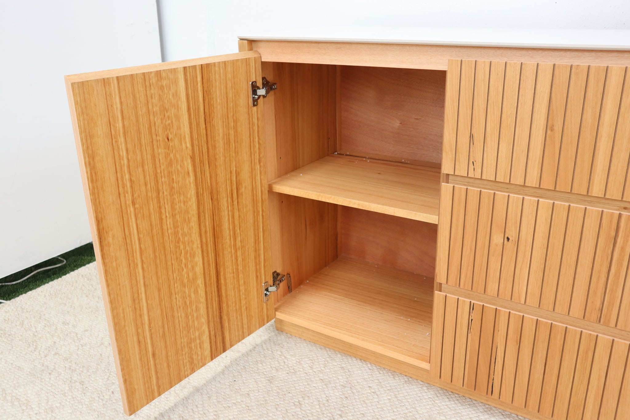 TAO MARBLE LOOK BUFFET